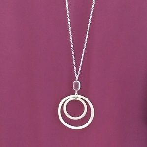 New necklace by Handpicked Jewelry (no tag)